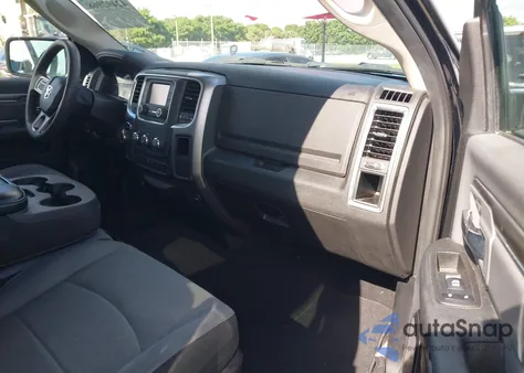 2022 Ram 1500 Classic from USA, damaged, VIN 1C6RR6LG2NS249301